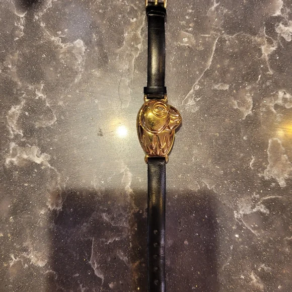 Mary Poppins 35th anniversary watch - Picture 3 of 8